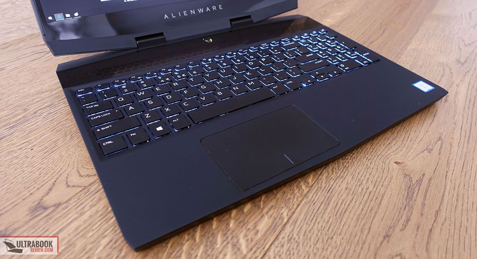 PC GAMER ET GRAPHISTE Dell Alienware M15 (2019) + Nvidia Geforce® RTX 2060 dédiée 6Go GDDR6 — photo 5