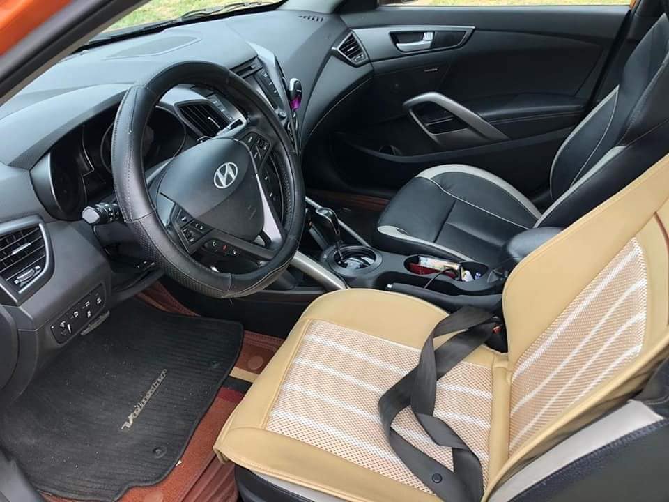 HYUNDAI VELOSTER TURBO — photo 2