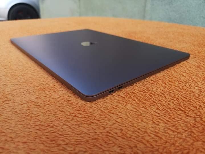 MACBOOK PRO TOUCH BAR CORE I7 Année 2017 — photo 2