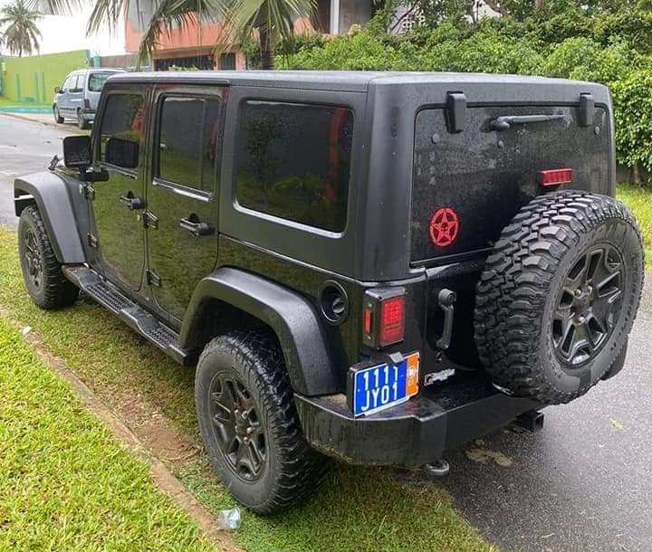 Jeep Wrangler Unlimited Sport 2016 — photo 6