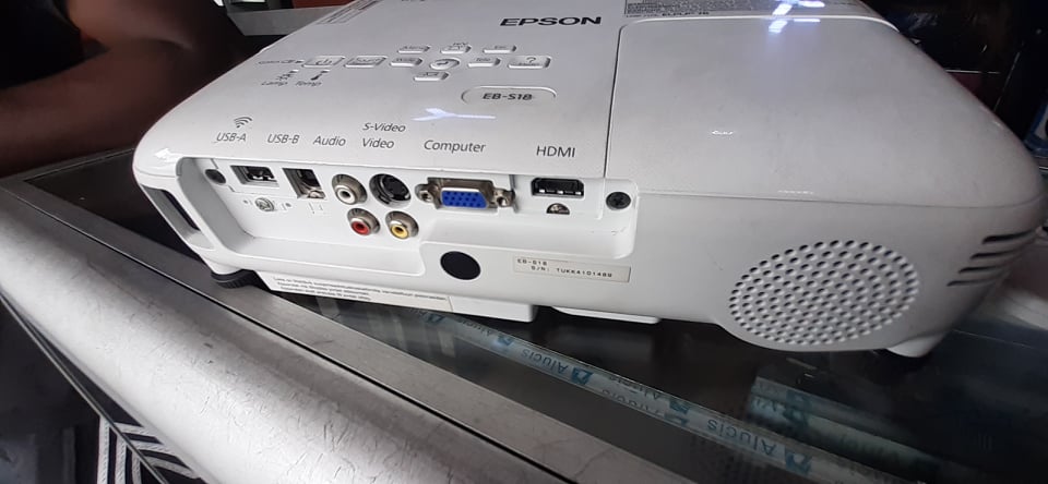PROJECTEUR EPSON EB S18 3LCD COMMANDE — photo 5