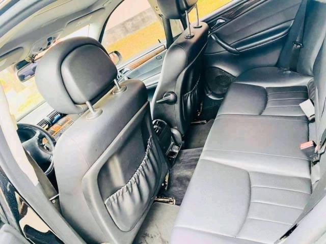 Mercedes-Benz C350 — photo 7