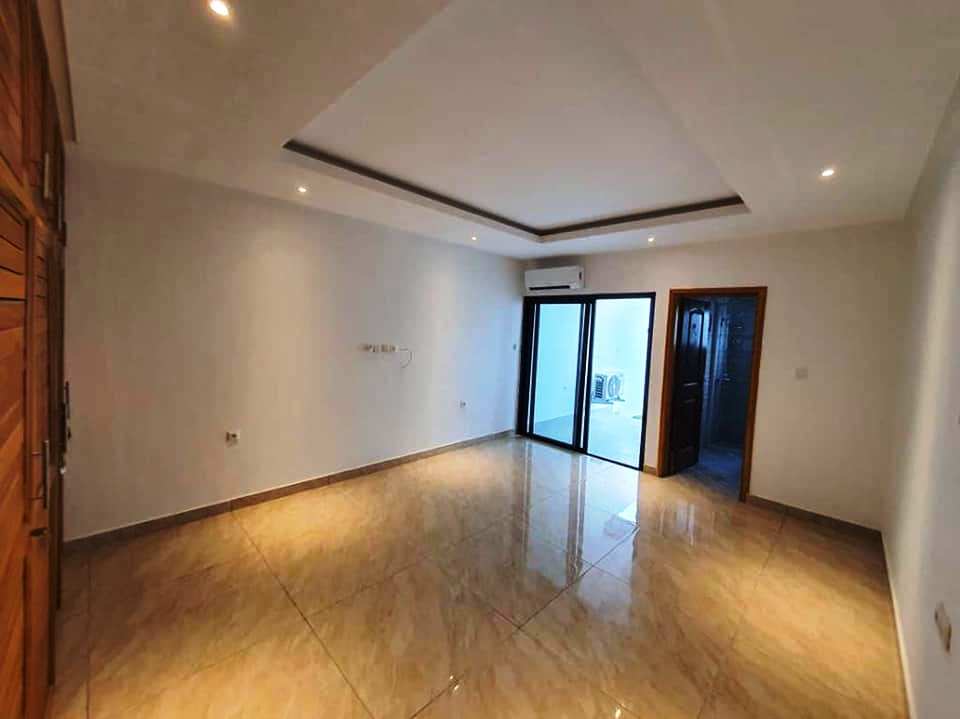 Appartement de 4 Pièces de Hauts Standings — photo 6