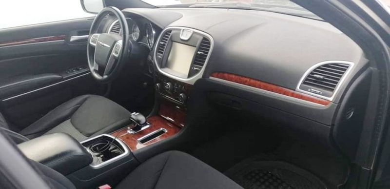 CHRYSLER 300 - 2012 Boîte Auto — photo 7