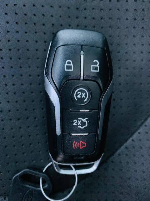 FORD EDGE Modèle sport 2018 — photo 11