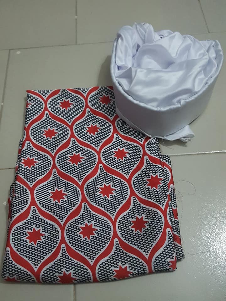 Duos Soie Accompagné De Foulards En Chapeaux — photo 8