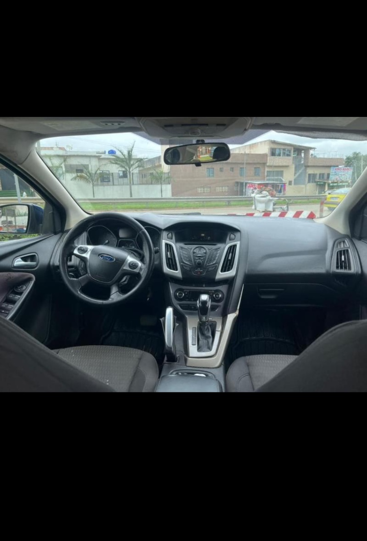 Ford Focus — photo 3