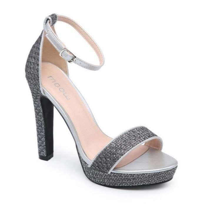 Talons — photo 8