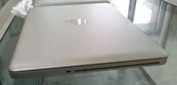 MacBook Pro Core i5 — photo 5