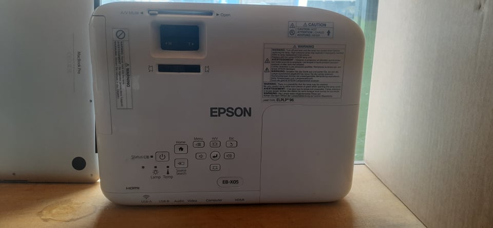 PROJECTEUR EPSON EB S18 3LCD COMMANDE — photo 3