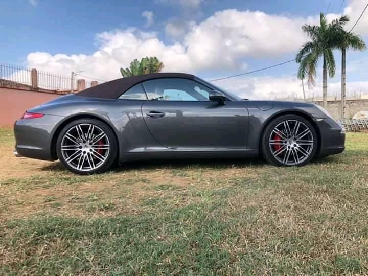 Porsche 911 Carrera S — photo 2