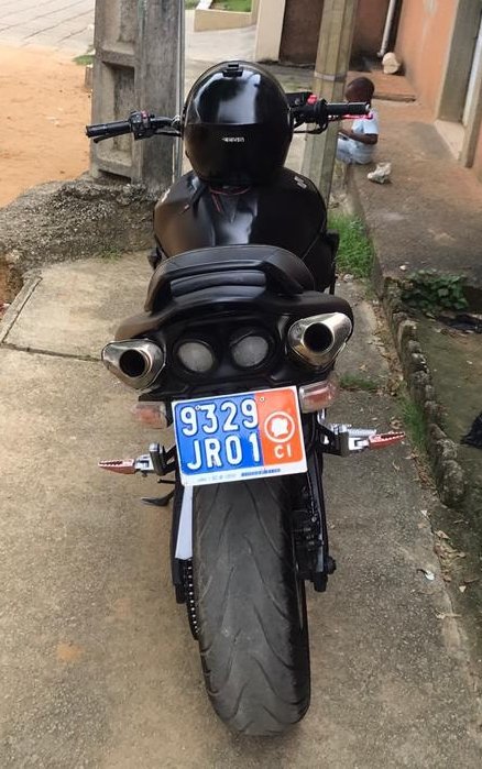 SUZUKI GSR600 — photo 4