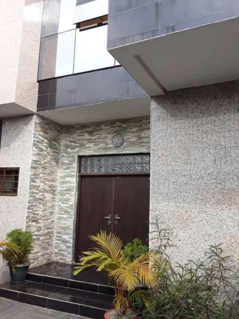Villa Duplex Haut Standing de 14 Pièces — photo 4