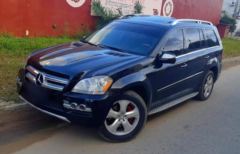 Mercedes GL450 — photo 10
