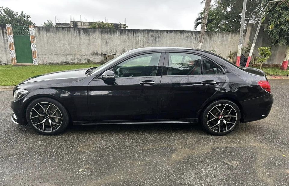 MERCEDES C450 AMG — photo 2