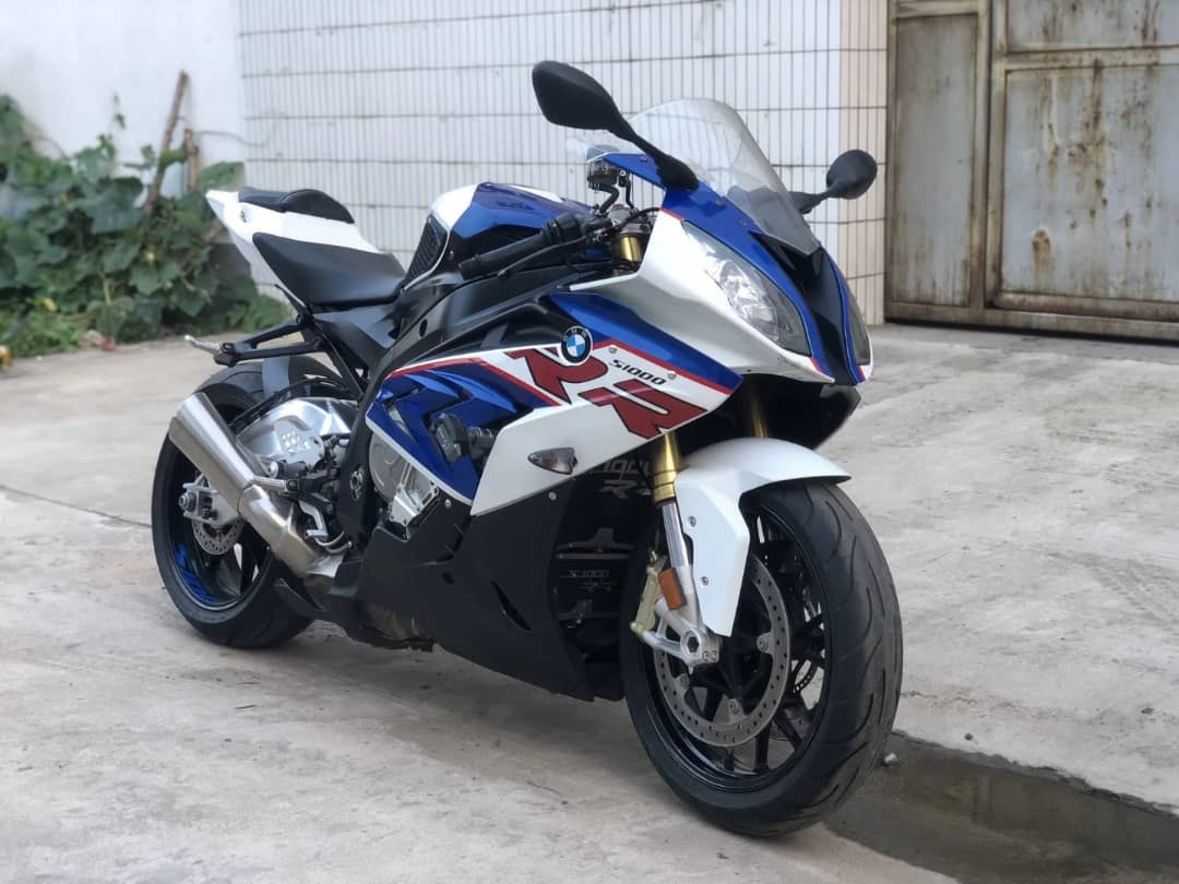BMW S1000RR — photo 3