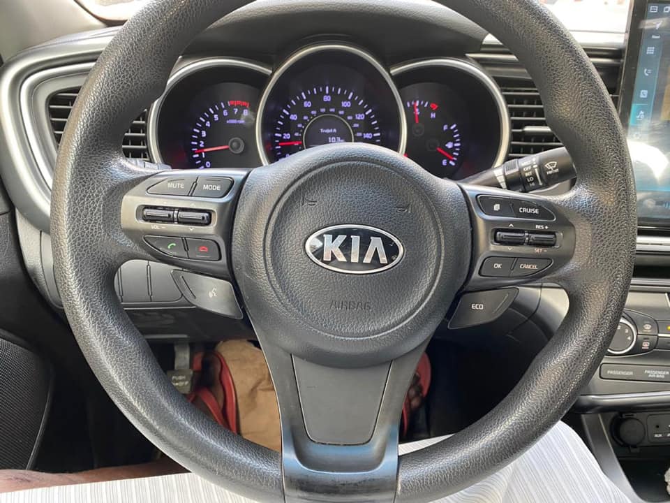 KIA Optima LX — photo 7