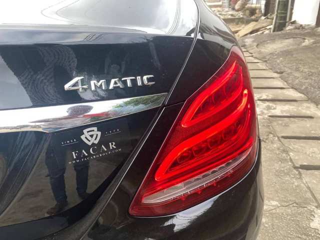 Mercedes C 300 — photo 6