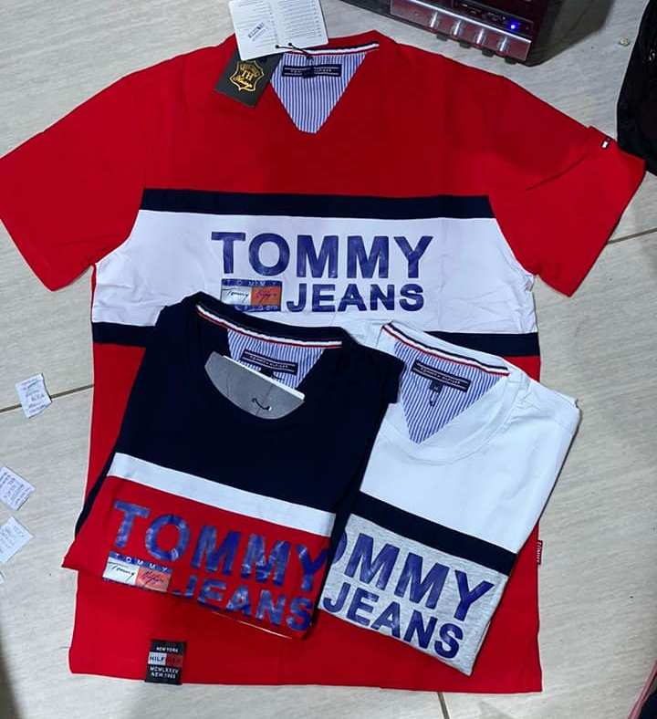 Tee Shirts Hommes Et Femmes — photo 16