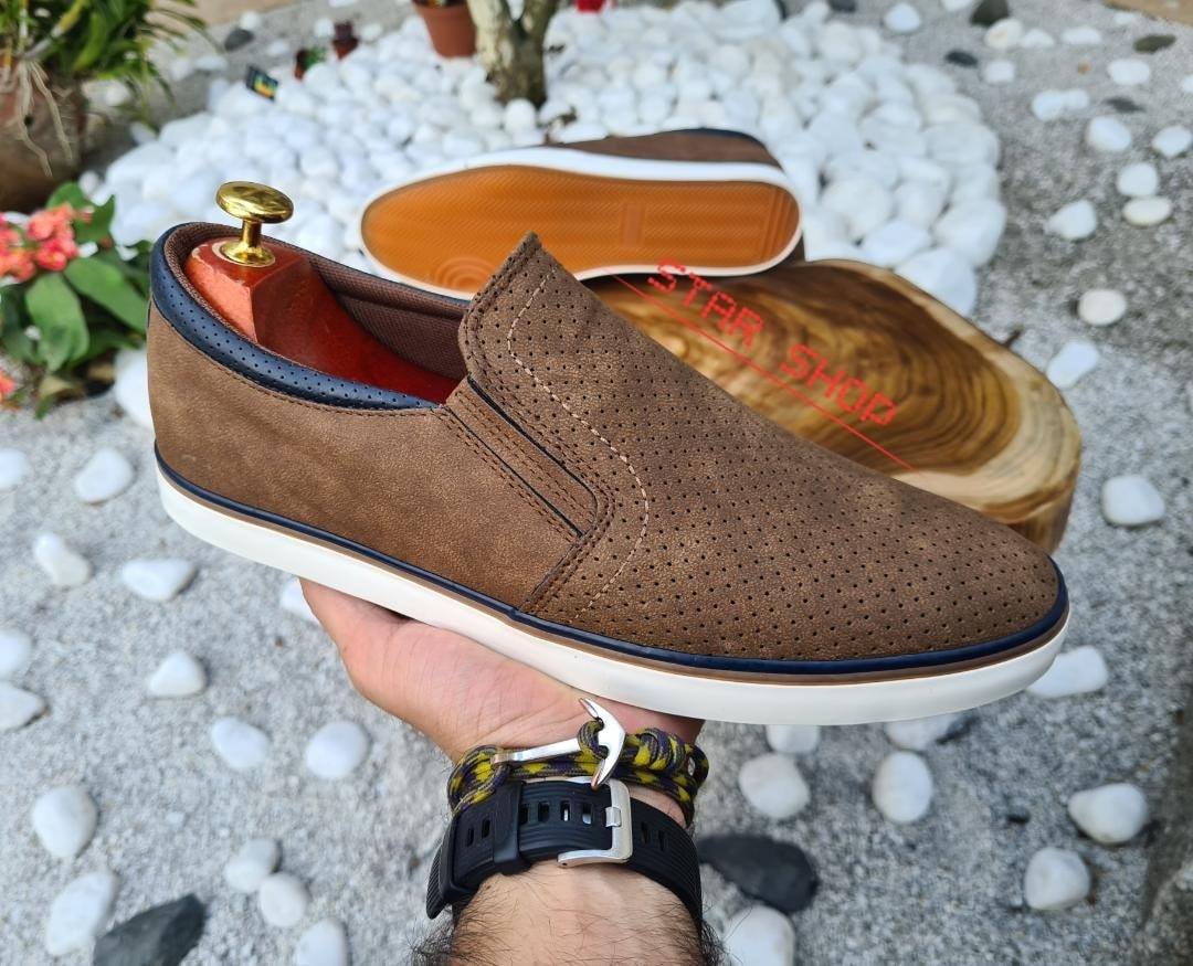 Chaussures Amples Et Pratiques — photo 2