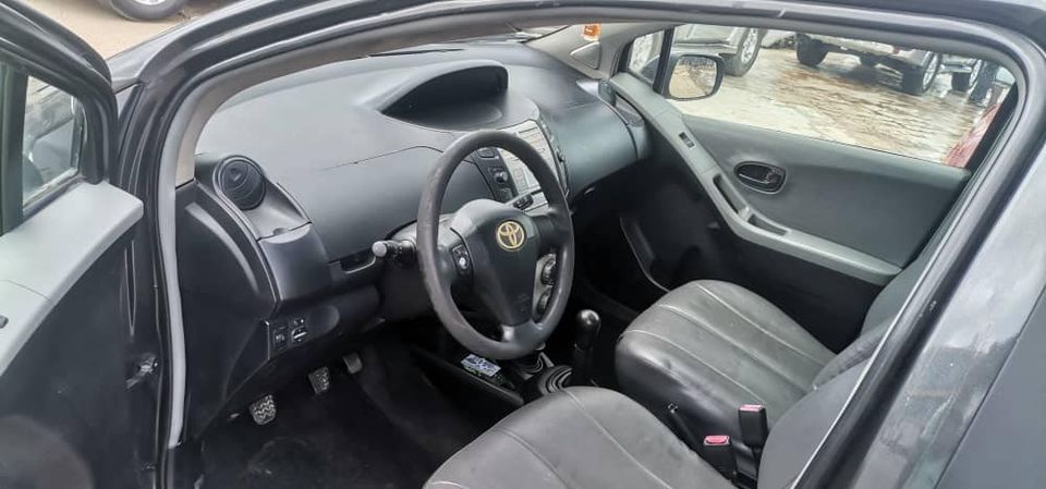 Toyota Yaris 2006 — photo 6