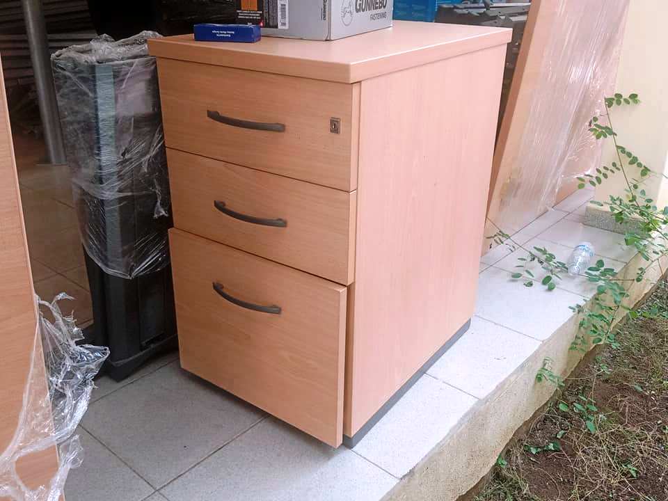 ​​​​​​​Ensemble Armoire + Bureau — photo 6