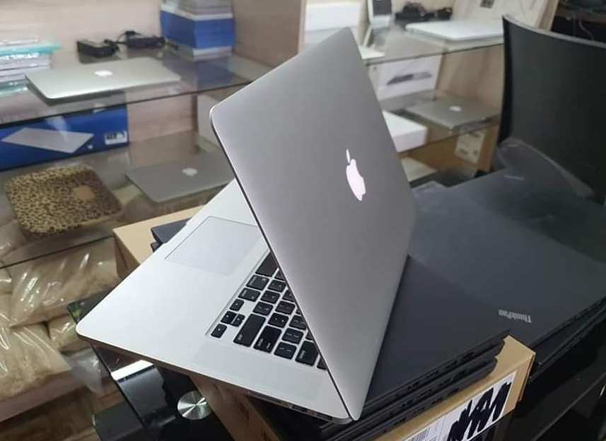 MacBook Pro - Retina — photo 3