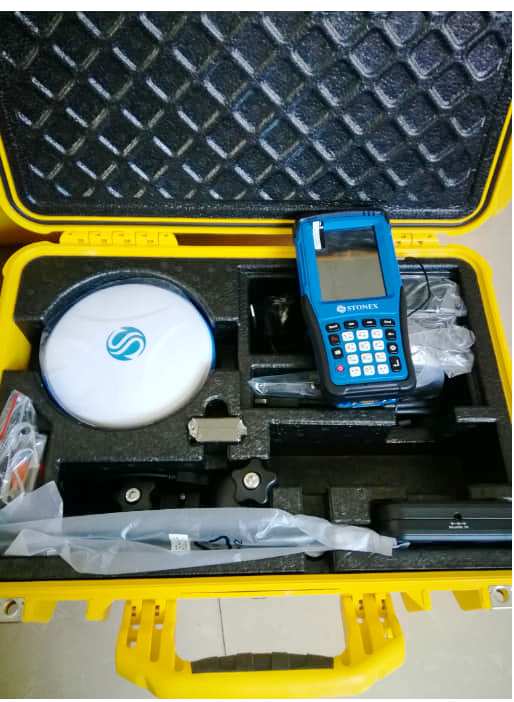 Ensemble Complet Stonex RTK GPS — photo 2