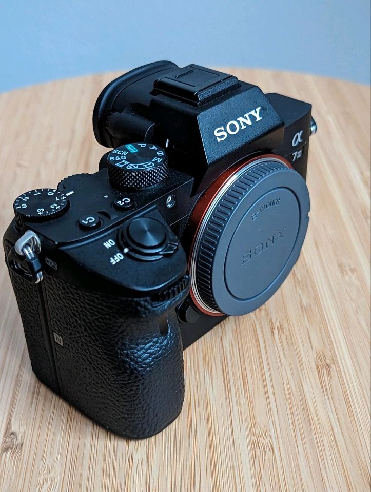 Appareil Photo Sony Alpha 7 III — photo 2