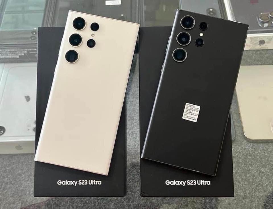 Samsung S 23 — photo 2