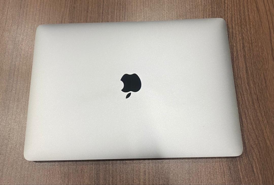 Macbook Pro Core i5 Touch bar 2017 RAM 16G — photo 3