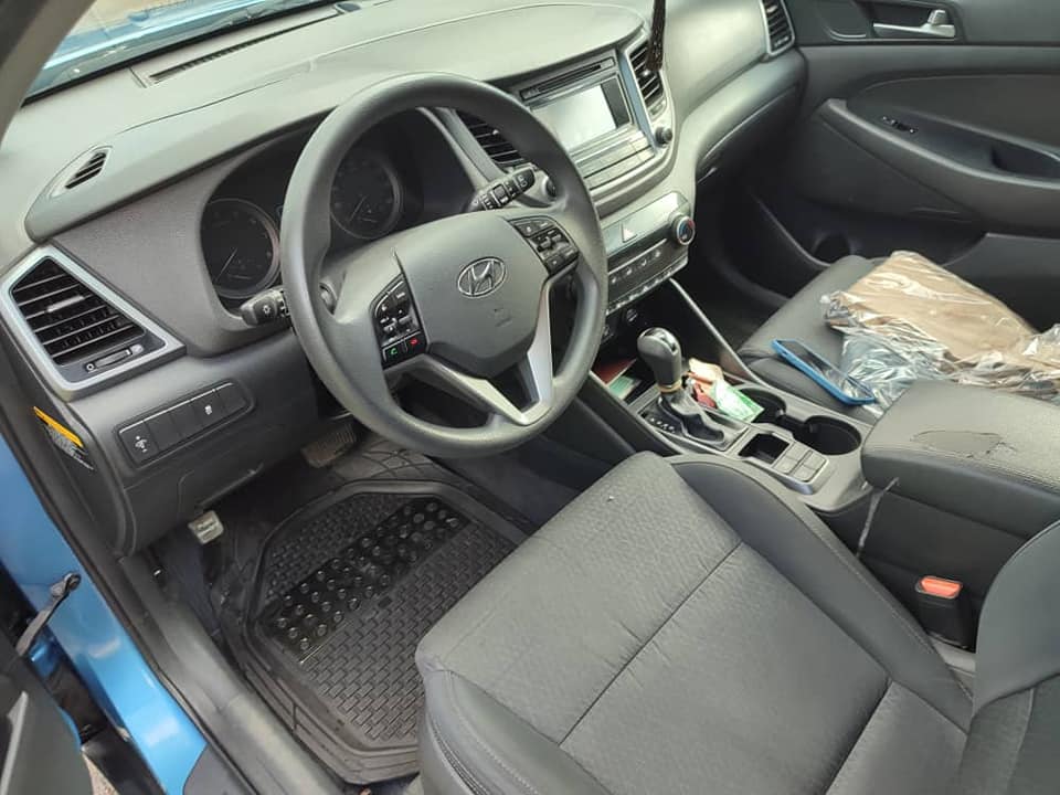 HYUNDAI TUCSON 2017 BOÎTE AUTOMATIQUE ESSENCE — photo 3