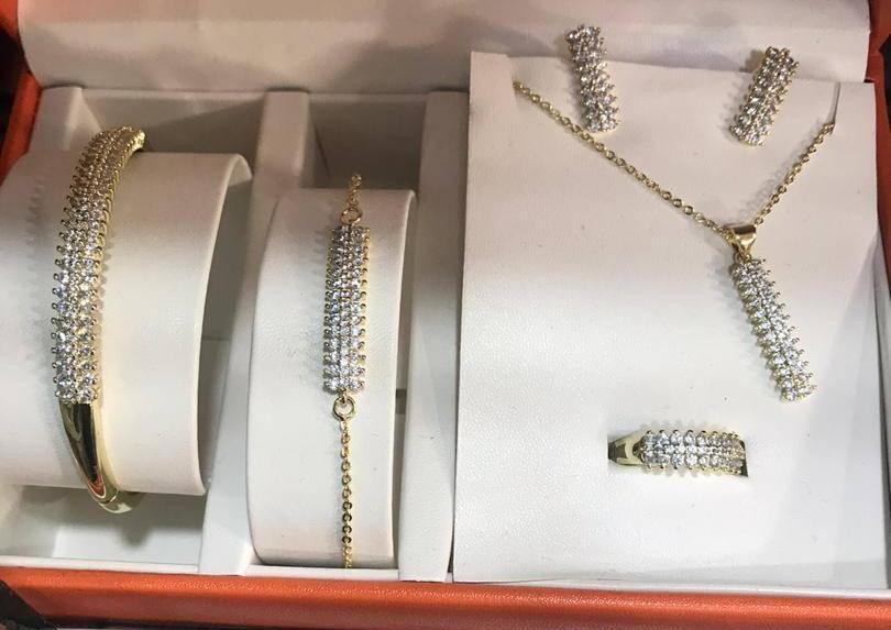 Bijoux — photo 4