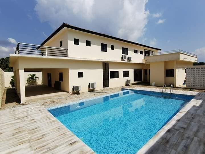 Villa Duplex de 06 Pièces - Riviera Beach