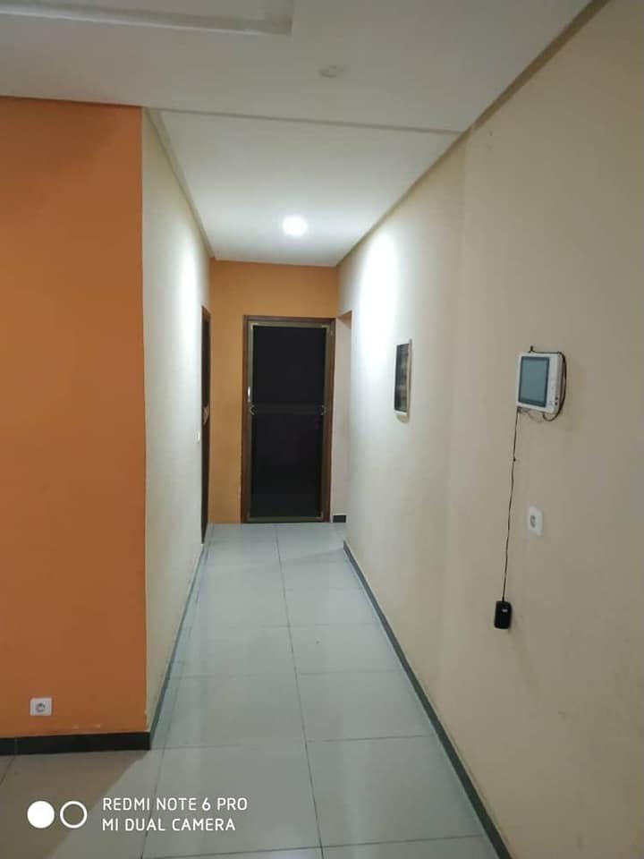 Villa Basse de 5 Pièces - Angré 8ème Tranche — photo 7