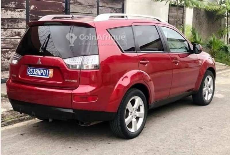 Mitsubishi Outlander 4 x 4 Année 2010