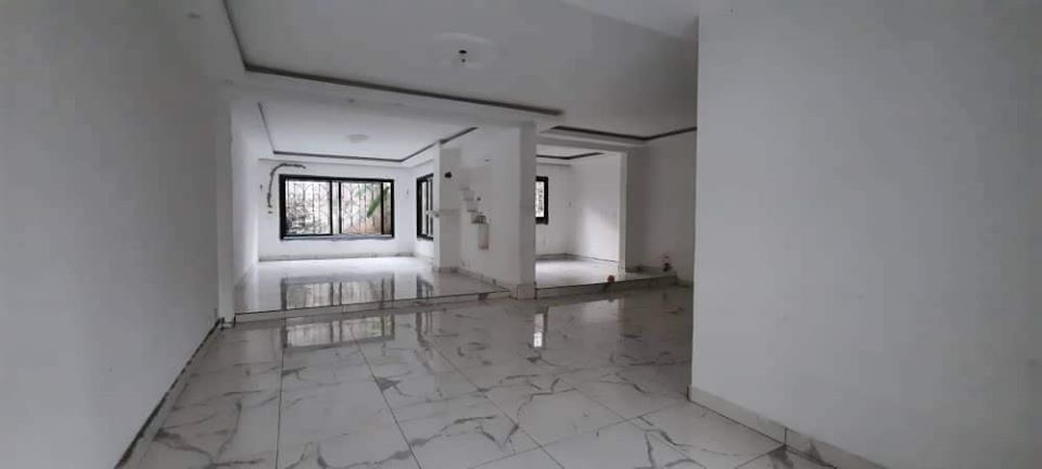 Duplex 6 Pièces - Attoban Abri 2000 — photo 4