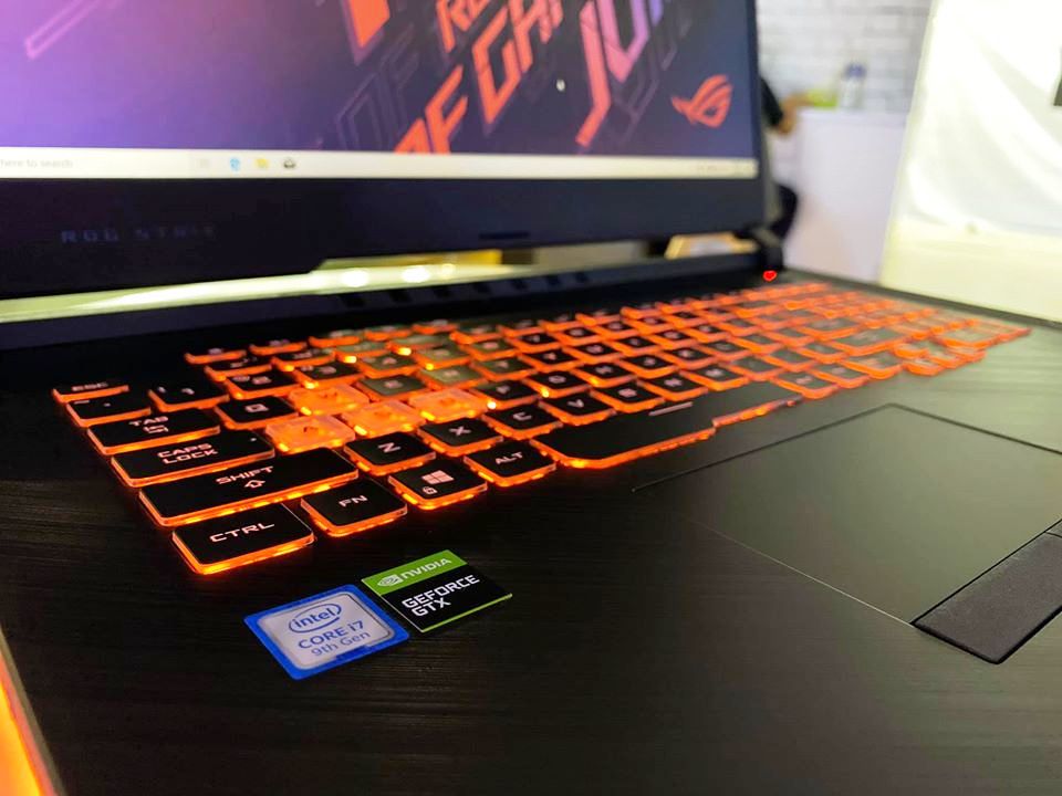 PC Gamer Asus Rog Scar Edition Core i7 — photo 4