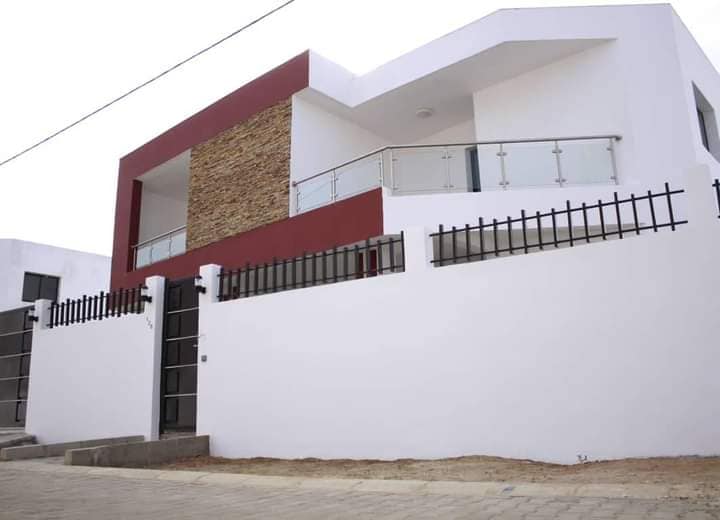 Duplex De 6 Pièces — photo 2