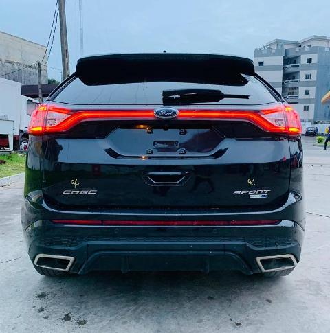 FORD EDGE Modèle sport 2018 — photo 4