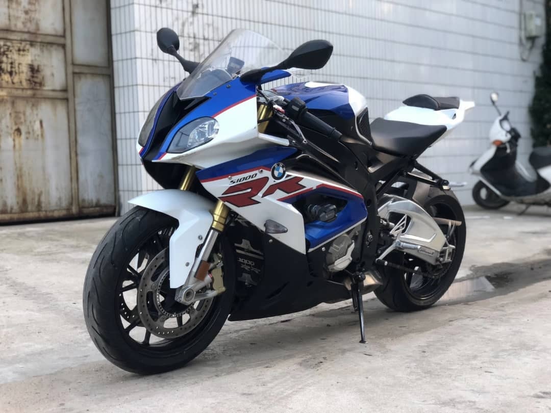 BMW S1000RR