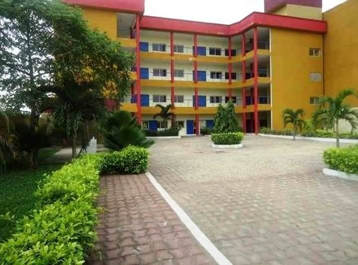 Grande Ecole — photo 2