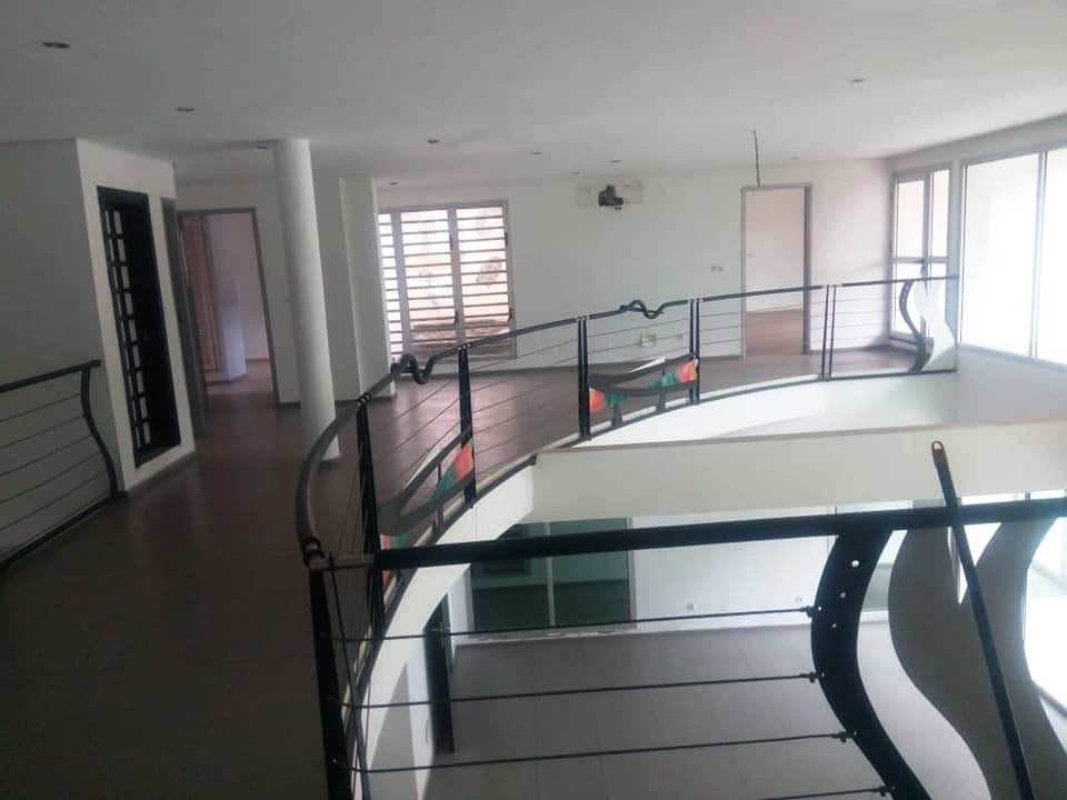 Appartement de 4 Pièces de Hauts Standings — photo 14