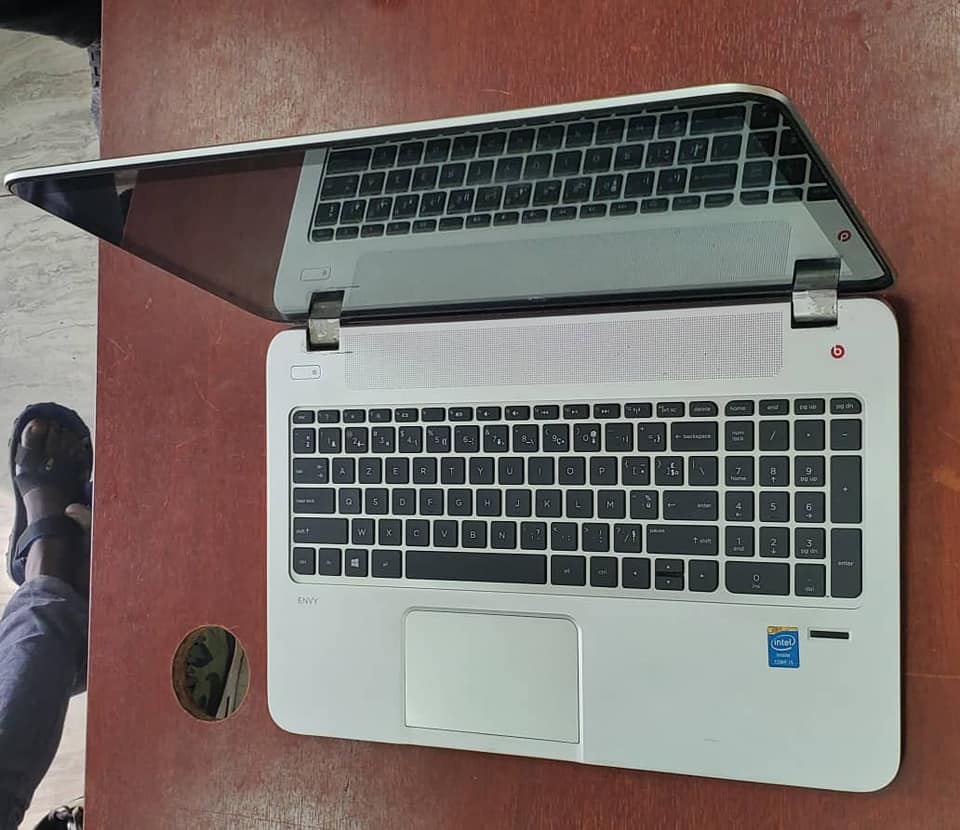 HP Envy Core i5 — photo 2