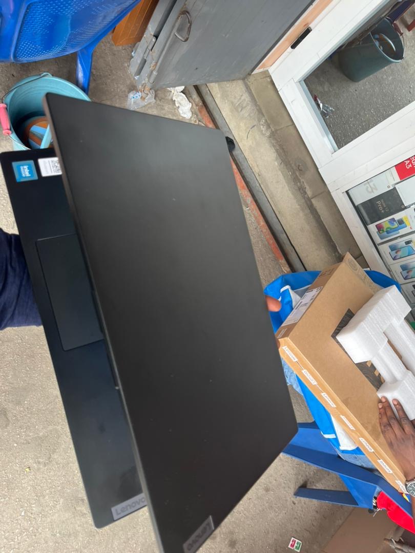 Vente d’ordinateur Lenevo — photo 2