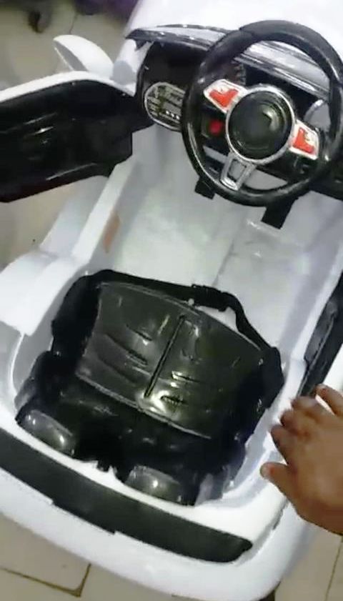 Voiture Electrique Rechargeable pour Enfants — photo 5