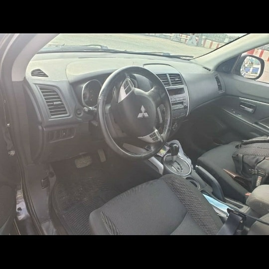 Mitsubishi RVR — photo 3