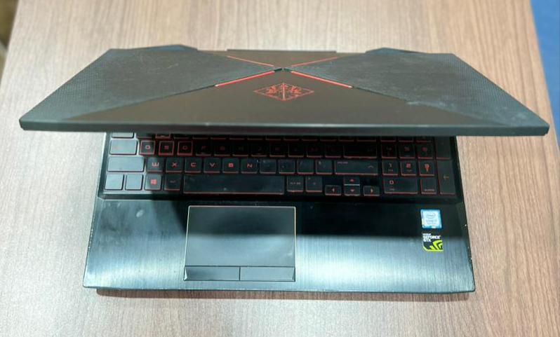 HP OMEN 16G Architecture Core i7-8750H 8G Dédié — photo 3