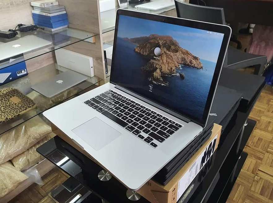MacBook Pro - Retina