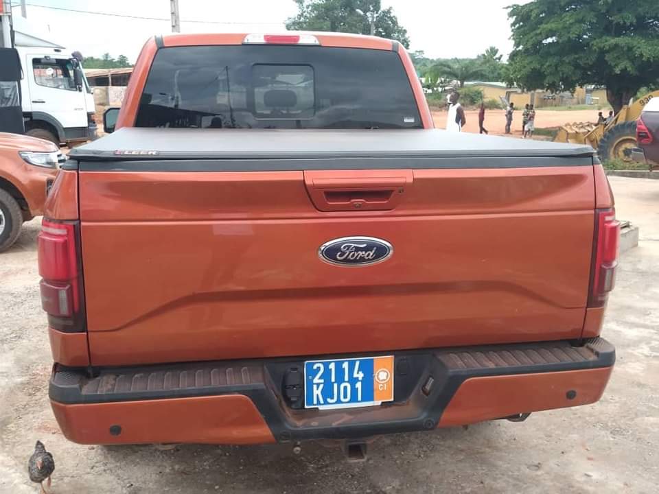 Ford F150 — photo 4